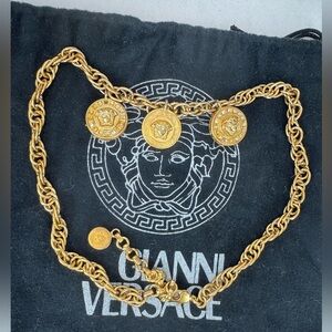 Versace  -RRRE- HRD TO FIND Gold Rope Chain Necklace with Medallions Crystals.